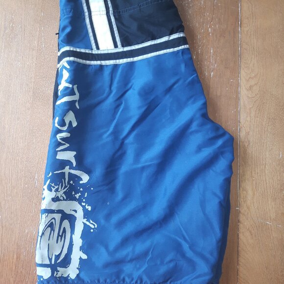 Carbon Board short vintage (2004) - Picture 3 of 8